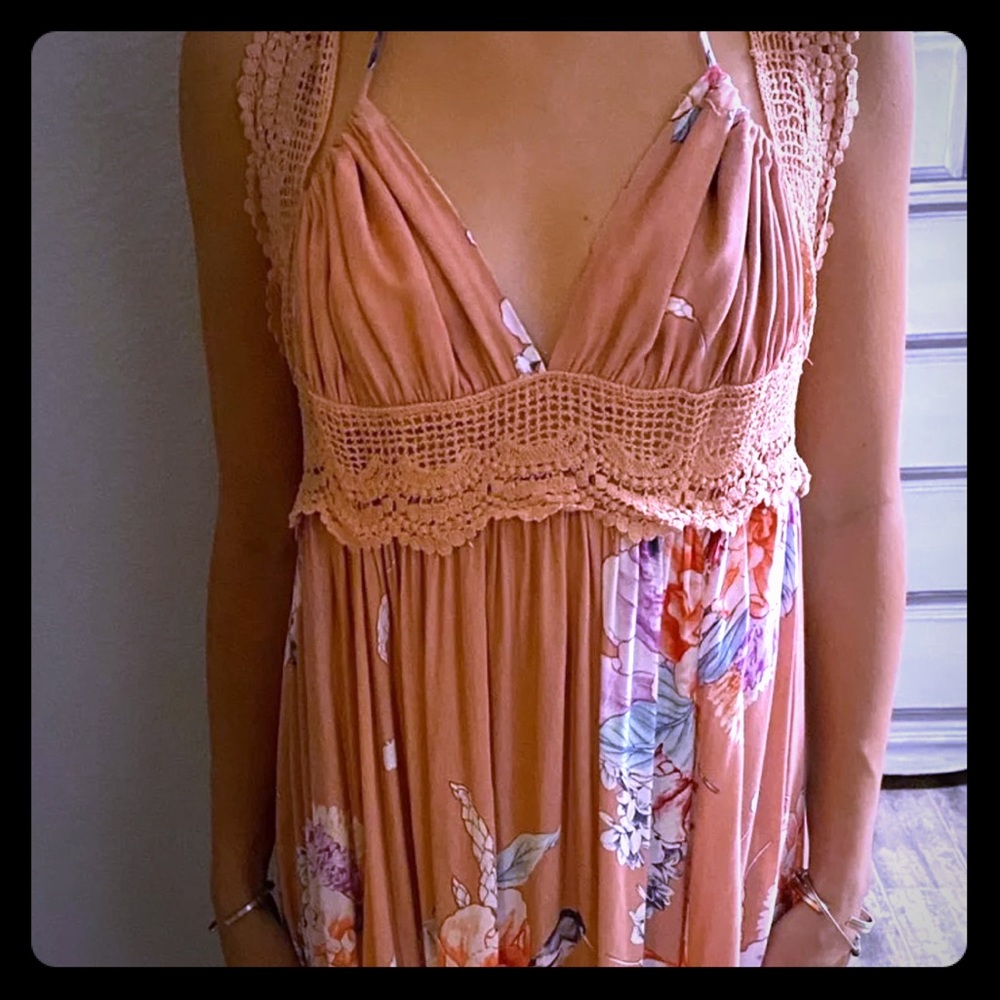 Strappy maxi dress